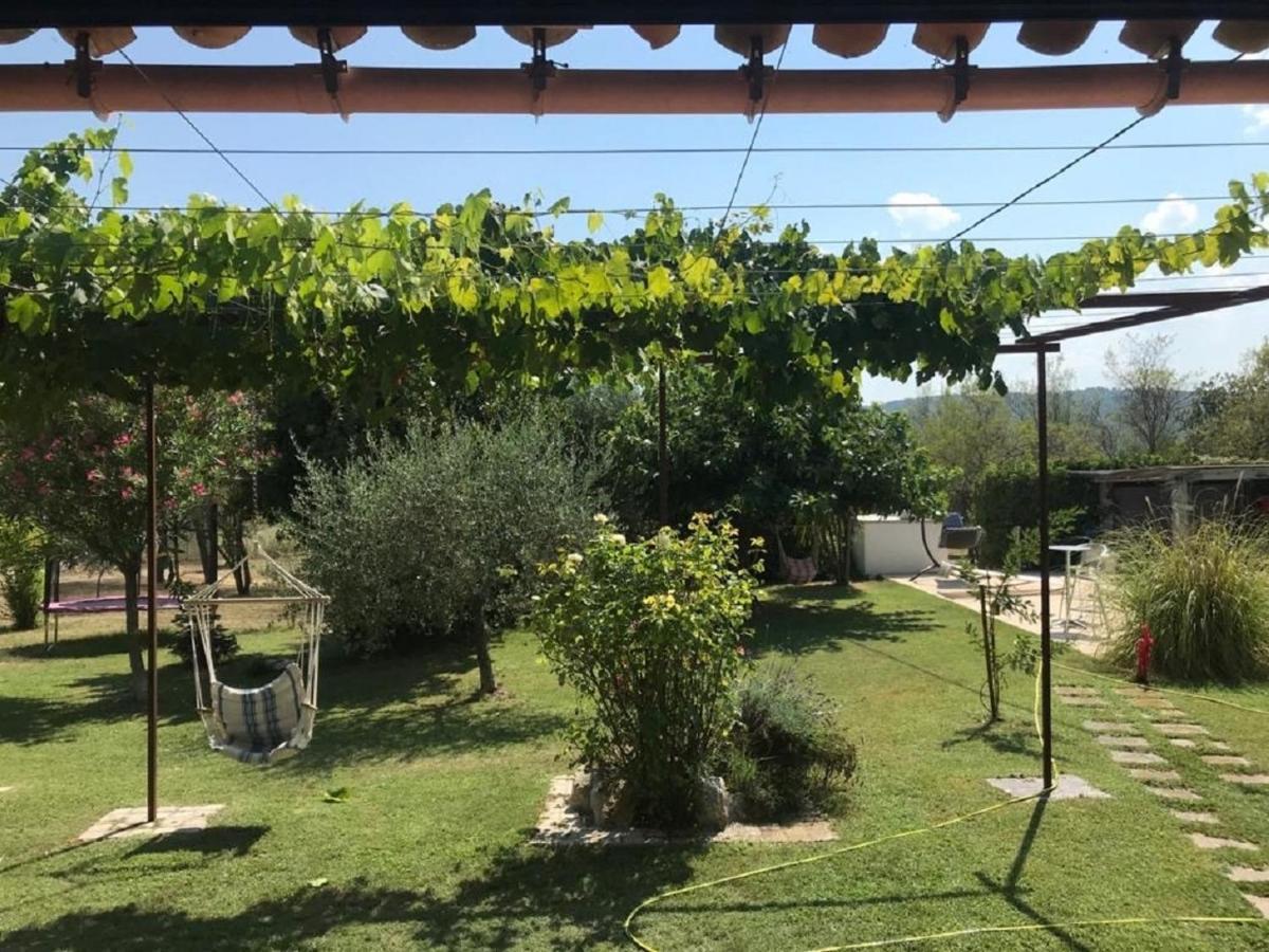 La Vignarelle Acomodação com café da manhã Callas Exterior foto