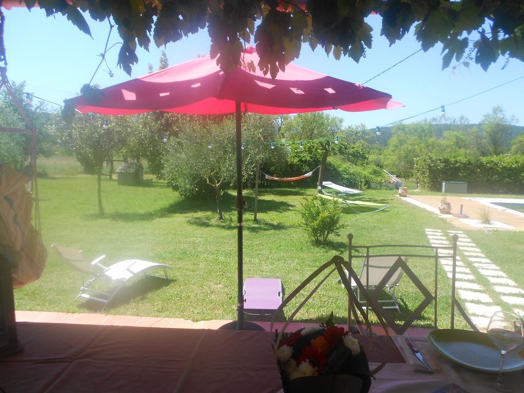 La Vignarelle Acomodação com café da manhã Callas Quarto foto